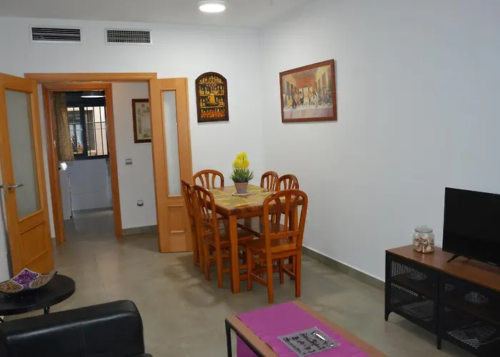 Center *