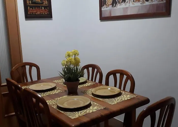 Center Apartment *